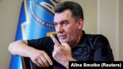 За словами Олексія Данілова, те, що «Росія терорист і вона тероризує нашу країну і увесь світ – то це більше питання до світу»