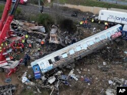 Bilanțul accidentului feroviar de marți din Grecia a crescut la 57 de morți, a anunțat un medic legist pentru BBC.