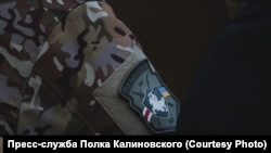 Шеврон, який носять білоруські добровольці у Збройних силах України. Ілюстративне фото
