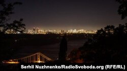 Однак у разі перевантаження мереж можуть бути обмеження згідно стабілізаційних графіків