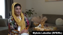 سارا سیرت، د د افغانستان د ښځو د چارو د پخواني وزارت کارکونکې