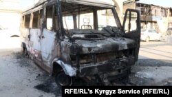 Romokat és halottakat hagytak maguk után a halálos összecsapások a tádzsik–kirgiz határon. 2022. szeptember 19.