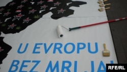 Performans nevladine organizacije MANS u Podgorici - ilustrativna fotografija iz arhive: Predrag Tomović