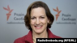 Журналістка Енн Епплбаум є лауреатом Пулітцерівської премії
