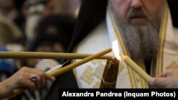 Reprezentanții a 13 culte religioase din România, în frunte cu Biserica Ortodoxă Română, au solicitat Ministerului Educației ca Religia să fie inclusă printre materiile opționale de la Bacalaureat.