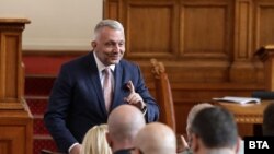 По думи на председателят на комисията, която се занимава с полицейското насилие и незаконното подслушване Николай Хаджигенов, действията и ще продължат и след сформирането на следващото Народно събрание