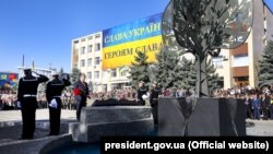 Откриването на Мемориала на славата в Болград през 2018 г., на което присъства и бившият президент на Украйна Петро Порошенко