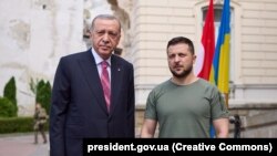 Президент України Володимир Зеленський провів переговори зі своїм турецьким колегою Реджепом Таїпом Ердоганом (архівна світлина)