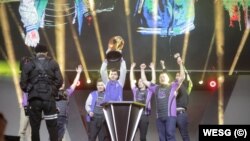 Българите от "Windigo Gaming" получават голямата награда на Световното гейминг състезание WESG