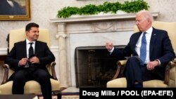 Президент України Володимир Зеленський (л) і президент США Джозеф Байден, Вашингтон, 1 вересня 2021 року