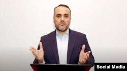 Иззат Амон, раҳбари "Маркази тоҷикон" дар Русия буд