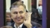 Михаил Саакашвили в съдебната зала в Тбилиси