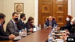 В сряда президентът Румен Радев проведе консултации с три от партиите в мрежата на Мая Манолова "Изправи се.БГ"