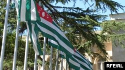 Парламетарии решили поручить двум профильным комитетам изучить исполнение межправительственных соглашений с РФ и по результатам работы еще раз обсудить ситуацию, а также методы решения проблем