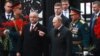 Vladimir Putin și Igor Dodon înaintea începerii paradei militare