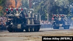 Военный парад в Баку (архив)
