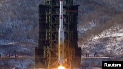 Snimak lansiranja rakete u Severnoj Koreji iz decembra 2012. godine