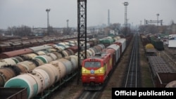 Кыргызстан-Өзбекстан темир жолу. Кыргызстан. Иллюстрациялык сүрөт.